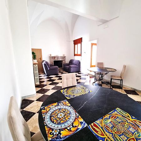 Templari Suite - B&B เมซานเย ภายนอก รูปภาพ