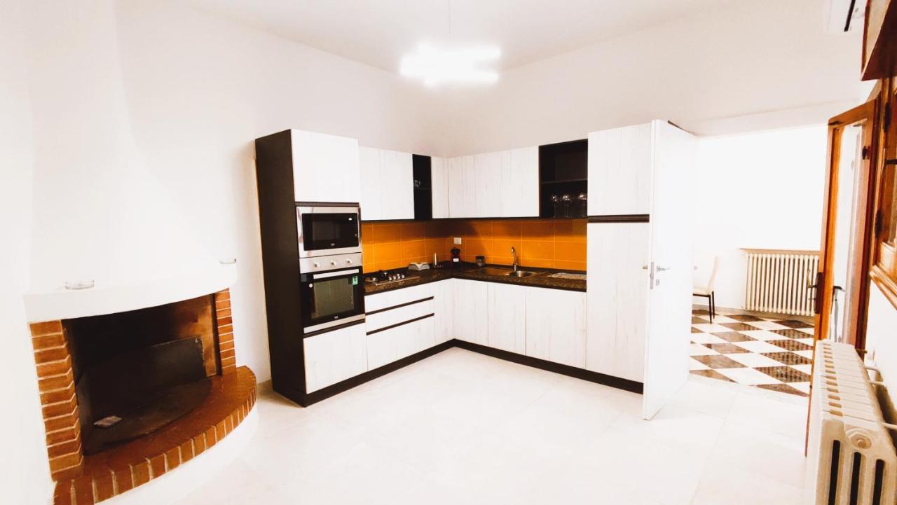 Templari Suite - B&B เมซานเย ภายนอก รูปภาพ